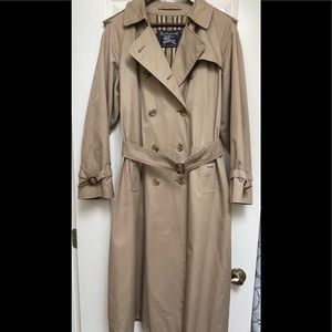 Vintage Burberry Heritage Classic Trench Coat